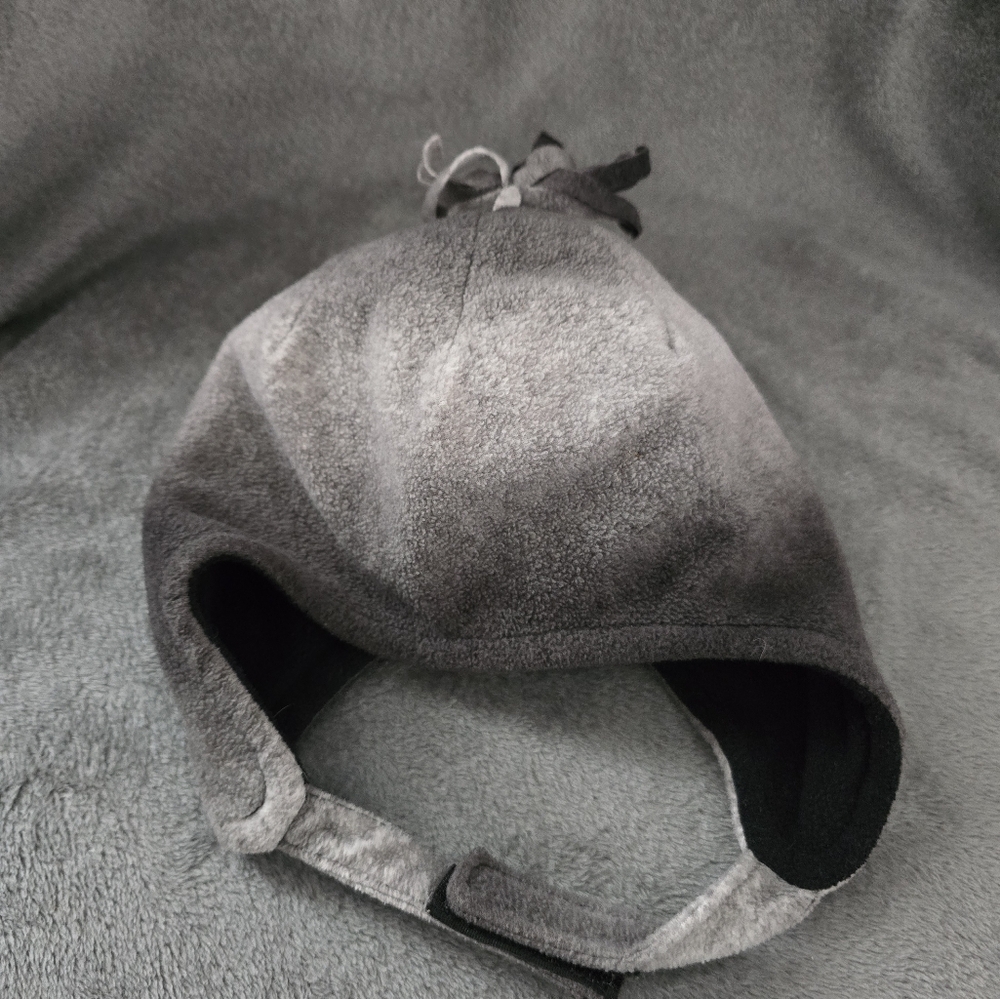 Toddler velcro hat 2T-4T